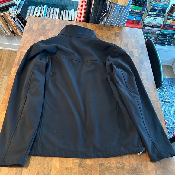 New Balance Performance Jacket - Picture 3 of 4